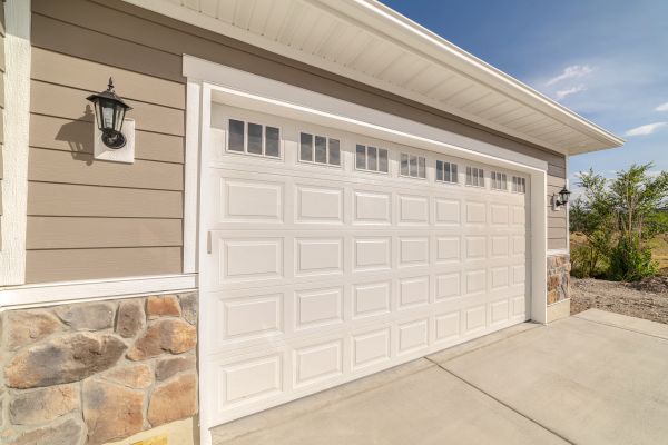 Garage Siding Repair in Huntersville