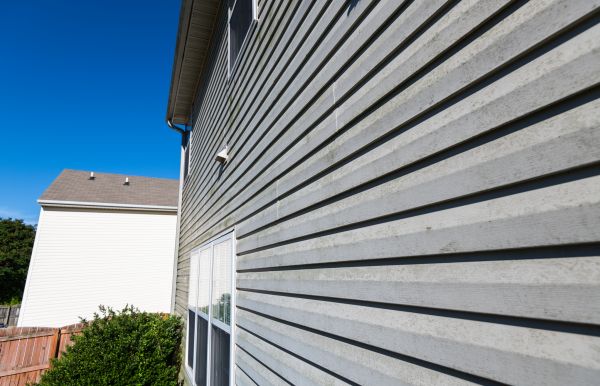 Cost of Vinyl Siding Panel Replacement in Huntersville