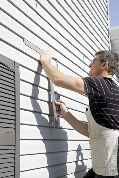 Cost of Vinyl Siding Service in Huntersville